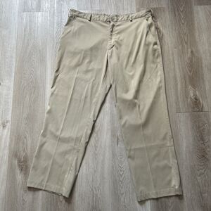 Nike Dri-Fit Tech Golf Pants Mens 38x32 (38x31) Pleated Straight Leg Tan Chino